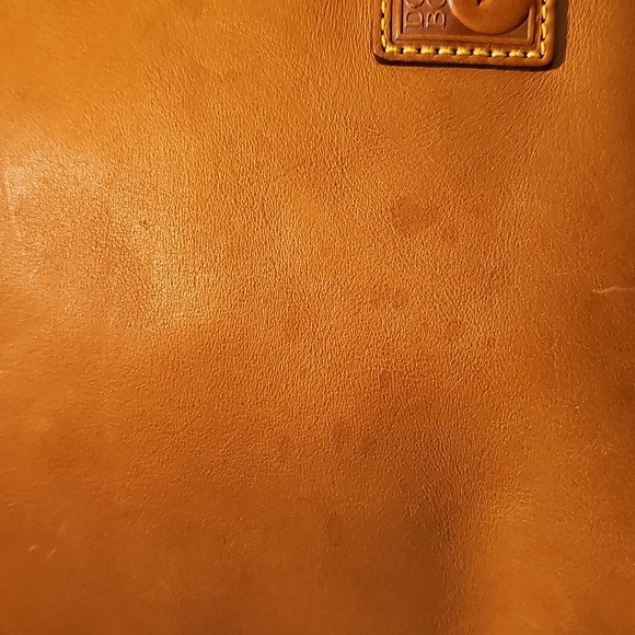 Dooney & Bourke Small Russel Bag, Florentine Leather. - Picture 14 of 14